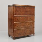 1098 5457 CHEST OF DRAWERS